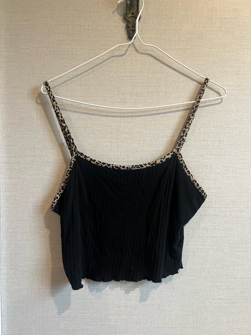 SHEIN Black Ribbed Cami with Leopard-Print Trim